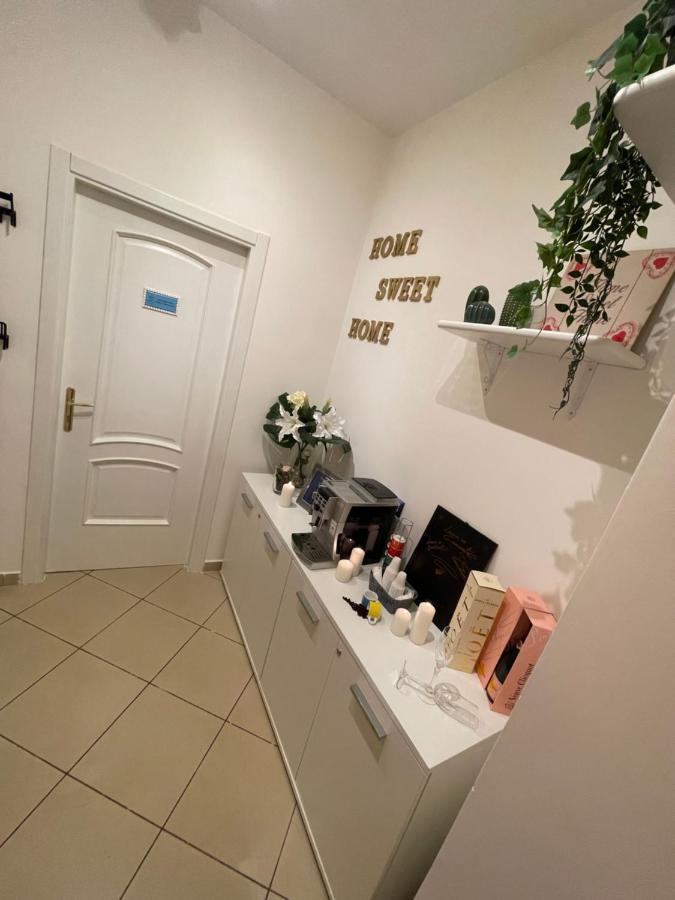 Home Sweet Home Inizio Di Spacca Napoli 外观 照片