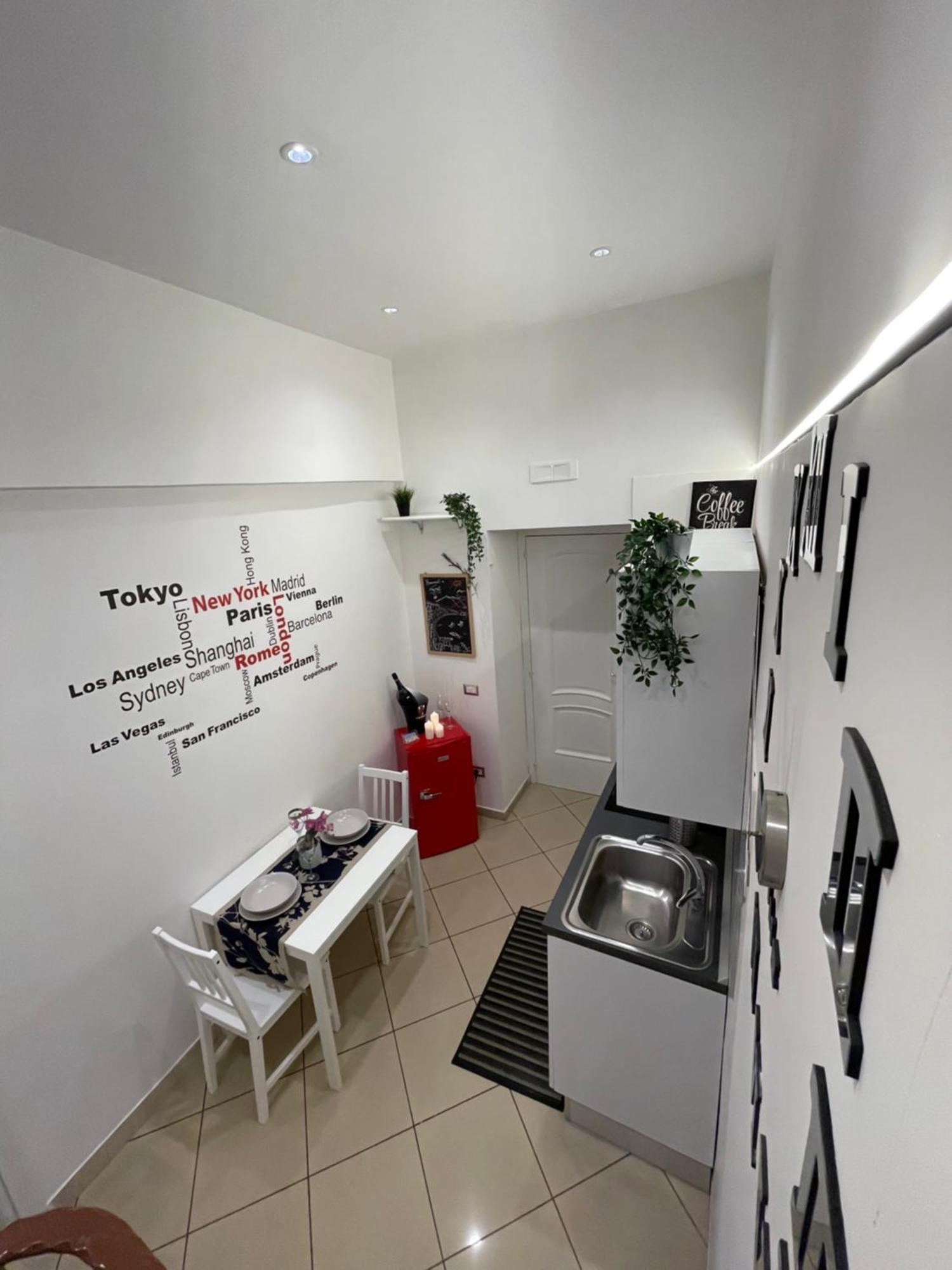 Home Sweet Home Inizio Di Spacca Napoli 外观 照片